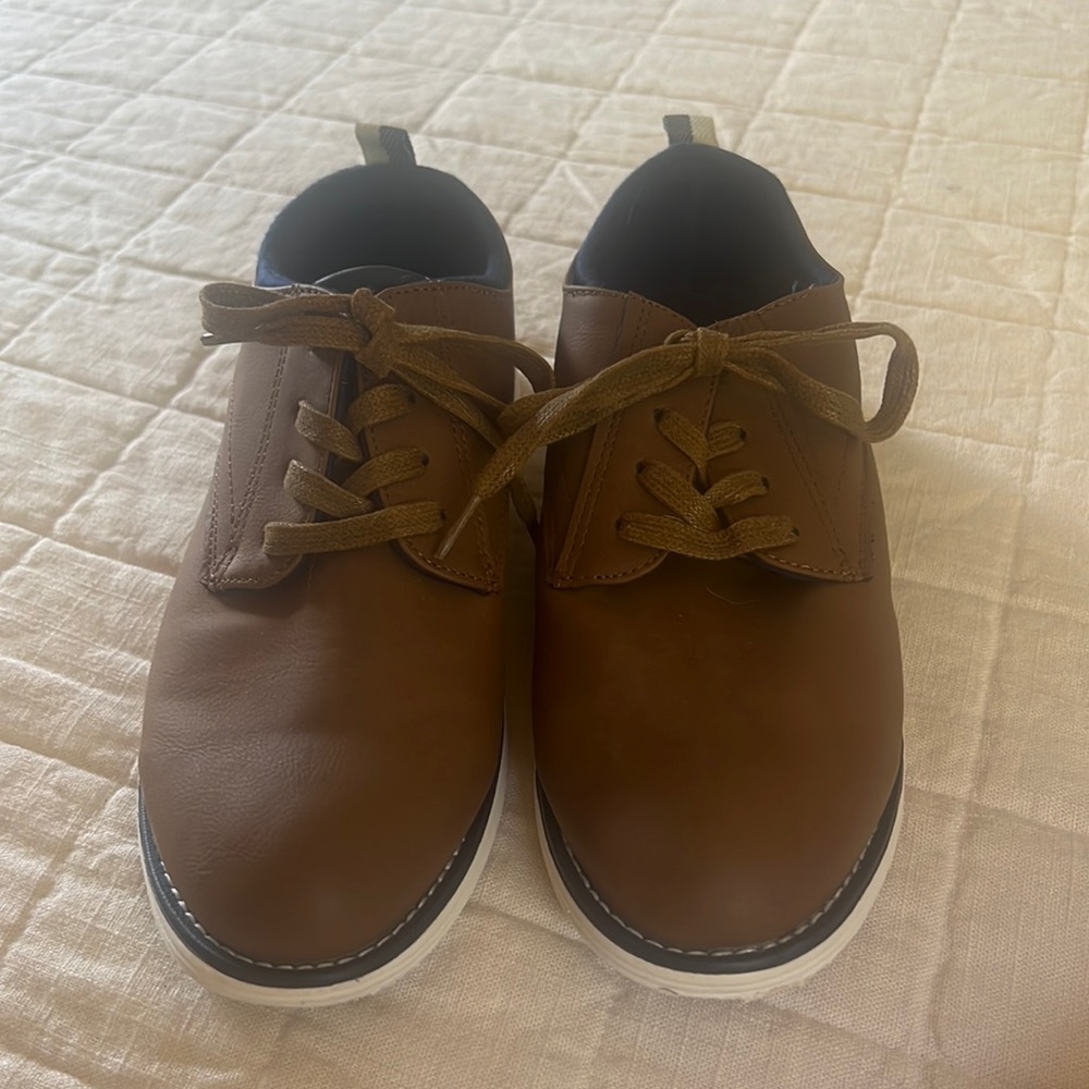Boys Brown dress shoes.